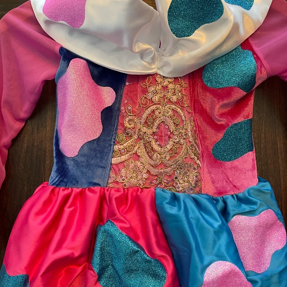 Princess costume never been worn - Picture 2 of 3